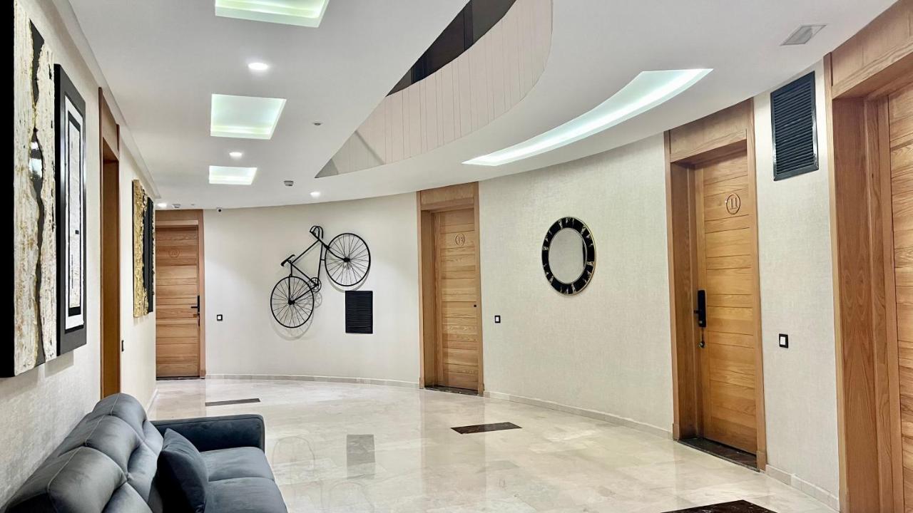 Aparthotel Zen Suites Massira